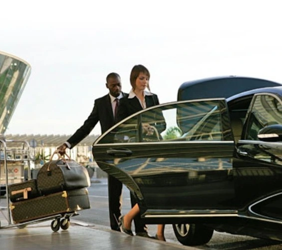 Taxi to Henley Regatta Cruise